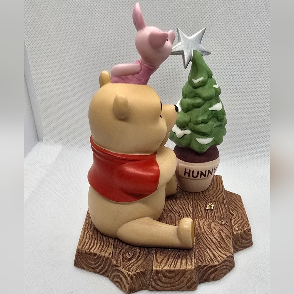 Vintage Disney Winnie the Pooh and Piglet Christmas Figurine Pooh & Friends 1998 - Picture 2 of 7